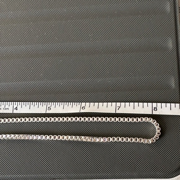 [New] Oak + Fort Snake Chain Necklace - Picture 4 of 5